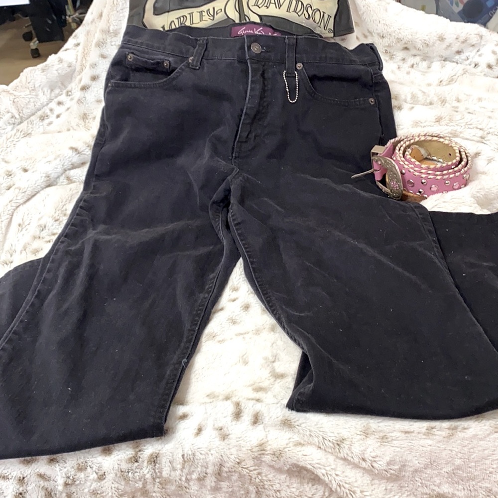 🌸 GLORIA VANDERBILT BLACK JEANS